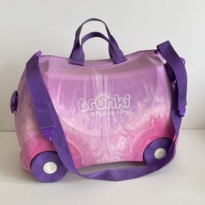 Children’s hard-side suitcase, purple